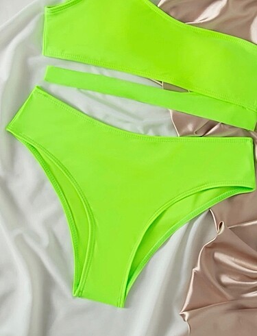 s Beden Kadın neon bikini