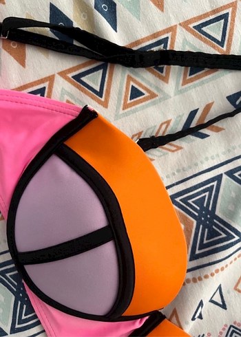 Renkli Bikini Üstü - Görsel 3