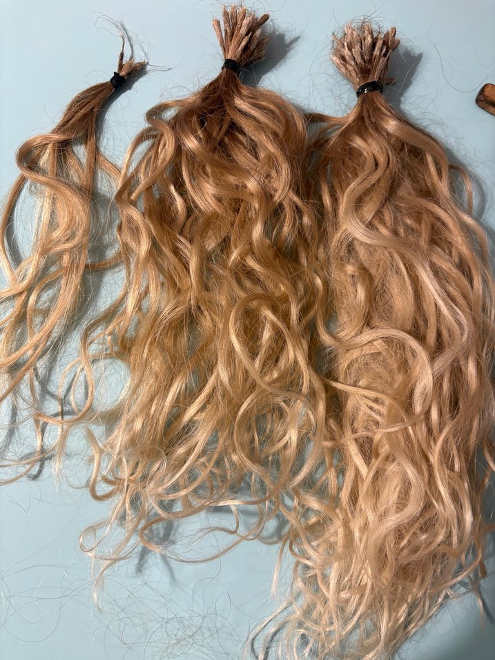 Sarı parlak kendinden kıvırcık gerçek saç - Görsel 3
