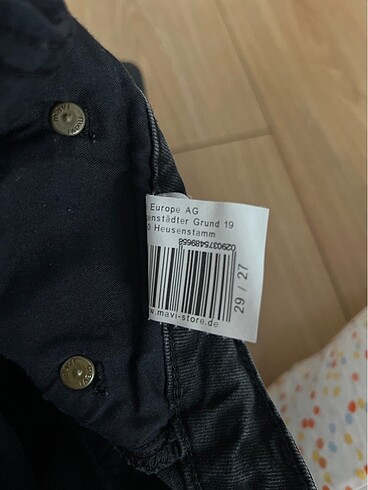27 Beden mavi jean