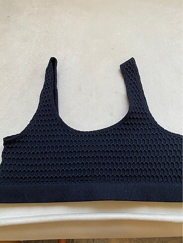 Siyah crop
