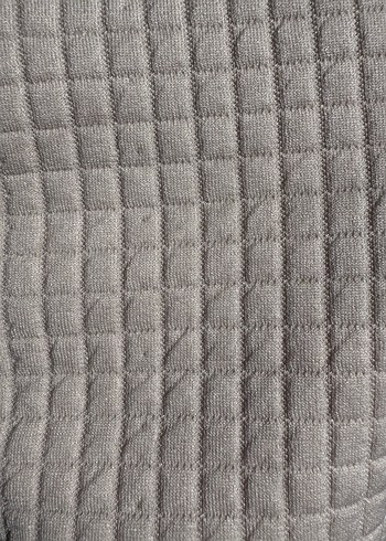 Bej Dokulu Kadın Yüksek Yaka Bluz - Görsel 4