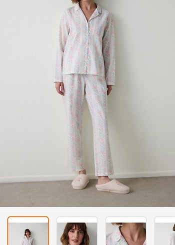 Çiçek Desenli Bej Kadın Pijama Takımı - Görsel 3