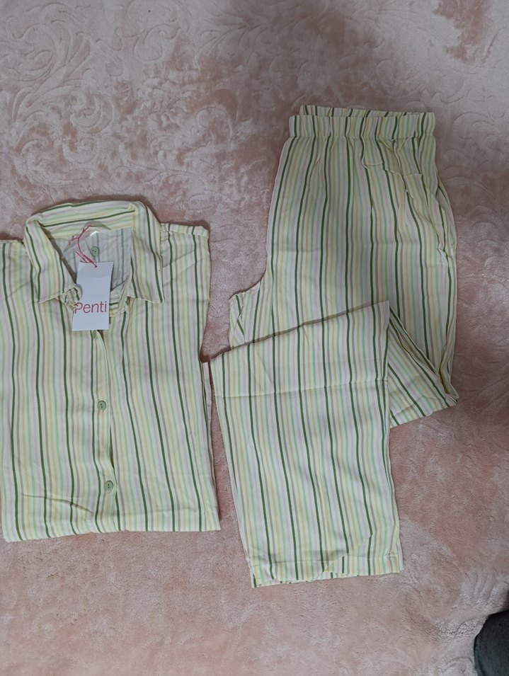 Kadın Yeşil Çizgili Kısa Kollu Pijama Takımı - Görsel 2