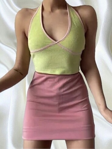 SIRTI AÇIK CROP