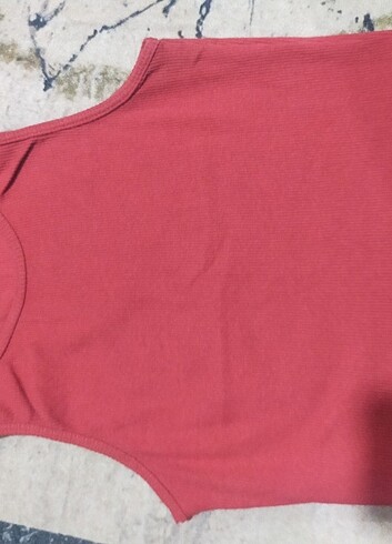 s Beden Crop askılı crop ttek omu