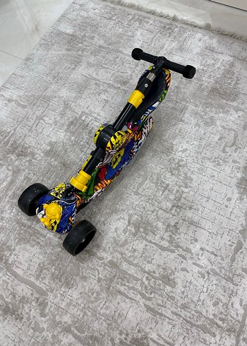 Renkli Çocuk Scooter'ı - Görsel 7