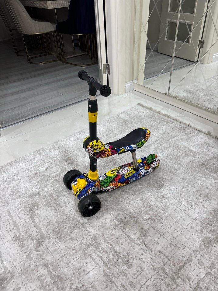 Renkli Çocuk Scooter'ı - Görsel 3