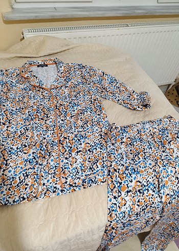 diğer Beden Rahat Kesim, Uzun Kollu, Çok Renkli Lohusa Pijama Takımı