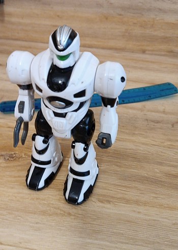Beden Renk Beyaz-Gri Robot Aksiyon Figürü
