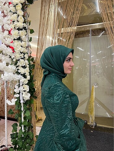 40 Beden Zümrüt yeşili abiye