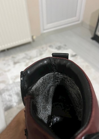 Su geçirmez içi kürklü 42 numara çok sıcak tutuyor. - Görsel 8