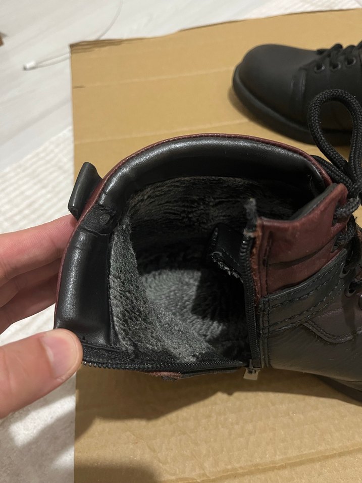 Su geçirmez içi kürklü 42 numara çok sıcak tutuyor. - Görsel 4