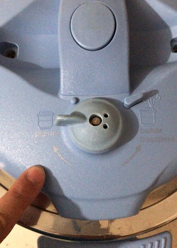 Mavi Kapaklı Gri Düdüklü Tencere - Görsel 2