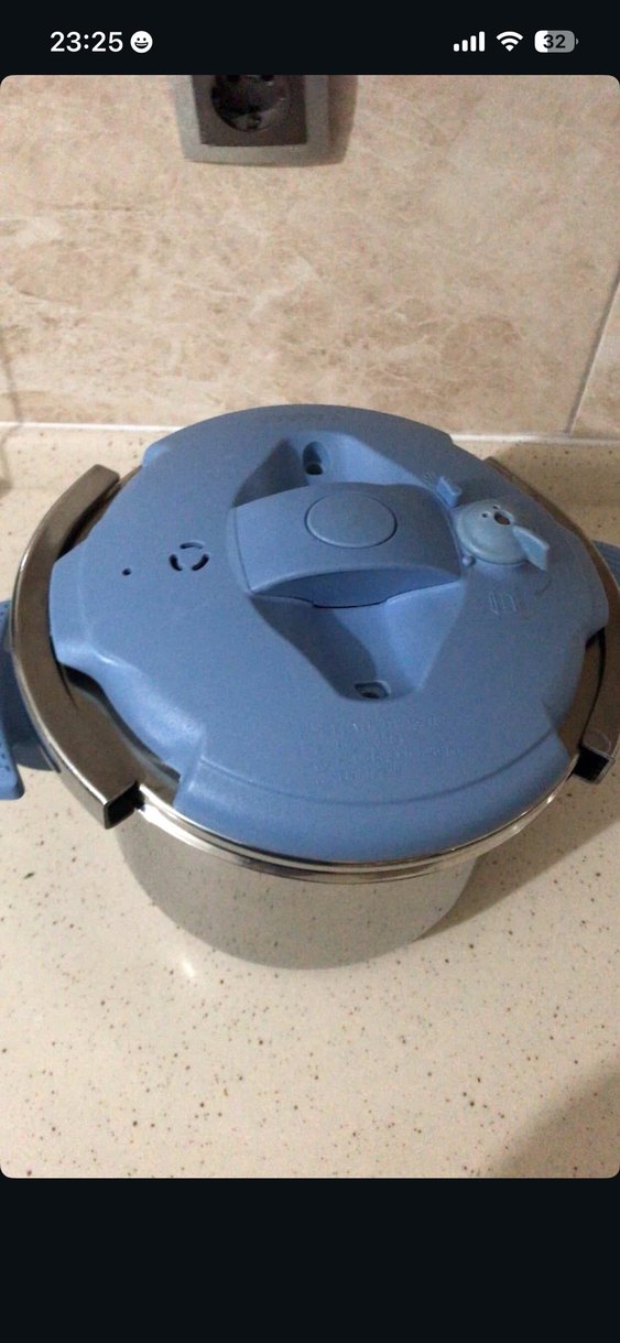 Mavi Kapaklı Gri Düdüklü Tencere - Görsel 3