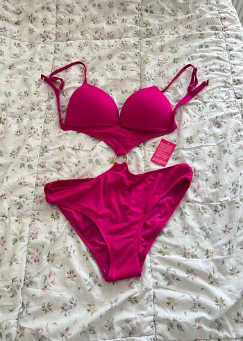 Fiyat sondur Fulya Strappy Dantelli Kadın Mayo