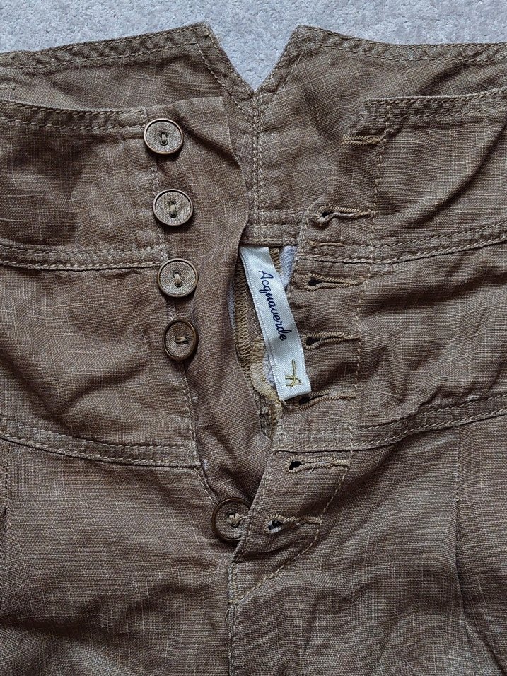 Düğmeli Bej Keten şort - Görsel 2