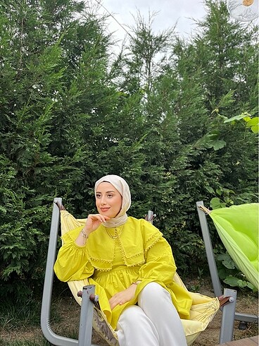 Uzun nakışlı gömlek