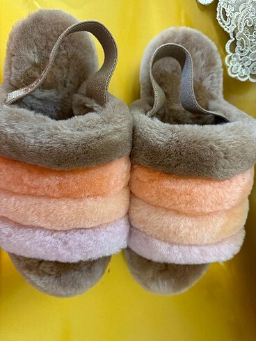 Ugg terlik