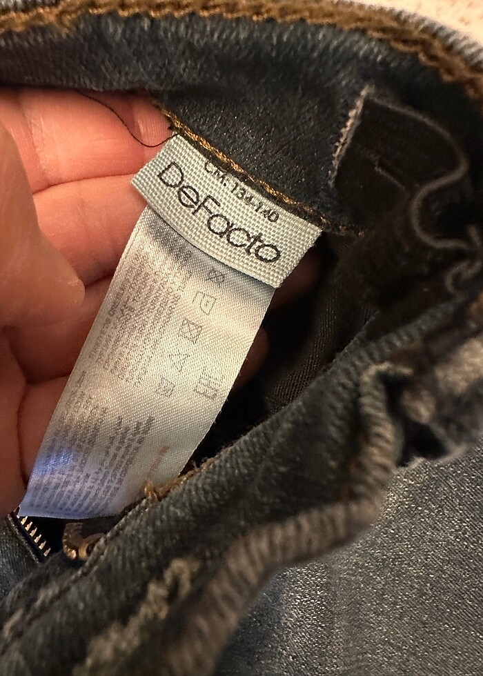 Defacto jean 9/10 yaş - Görsel 3