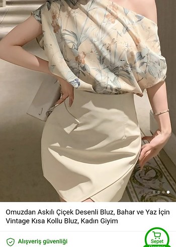 Zara Omuzdan Askılı Çiçek Desenli Bluz