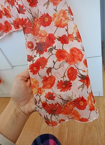 Trendyol & Milla crop tül bluz