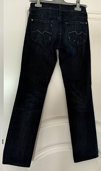 s Beden Seven jeans