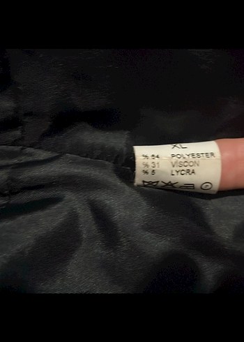 Siyah Düğmeli Kadın Kaban L beden - Görsel 7