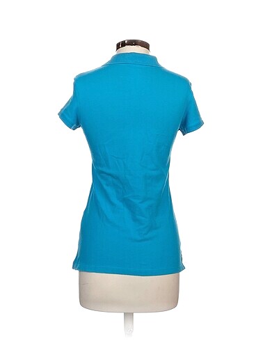 m Beden Nike T-shirt %70 İndirimli.