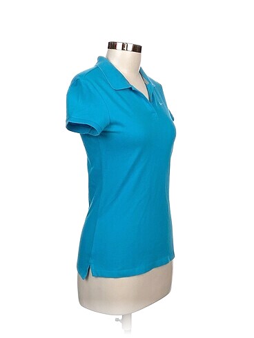 Nike Nike T-shirt %70 İndirimli.