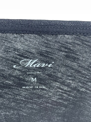 m Beden siyah Renk Mavi Jeans T-shirt %70 İndirimli.