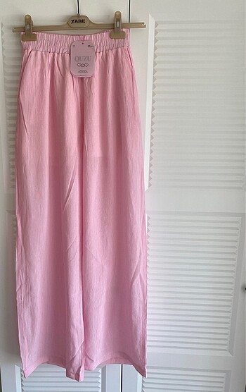 Quzu Cep Detaylı Pembe Pantolon