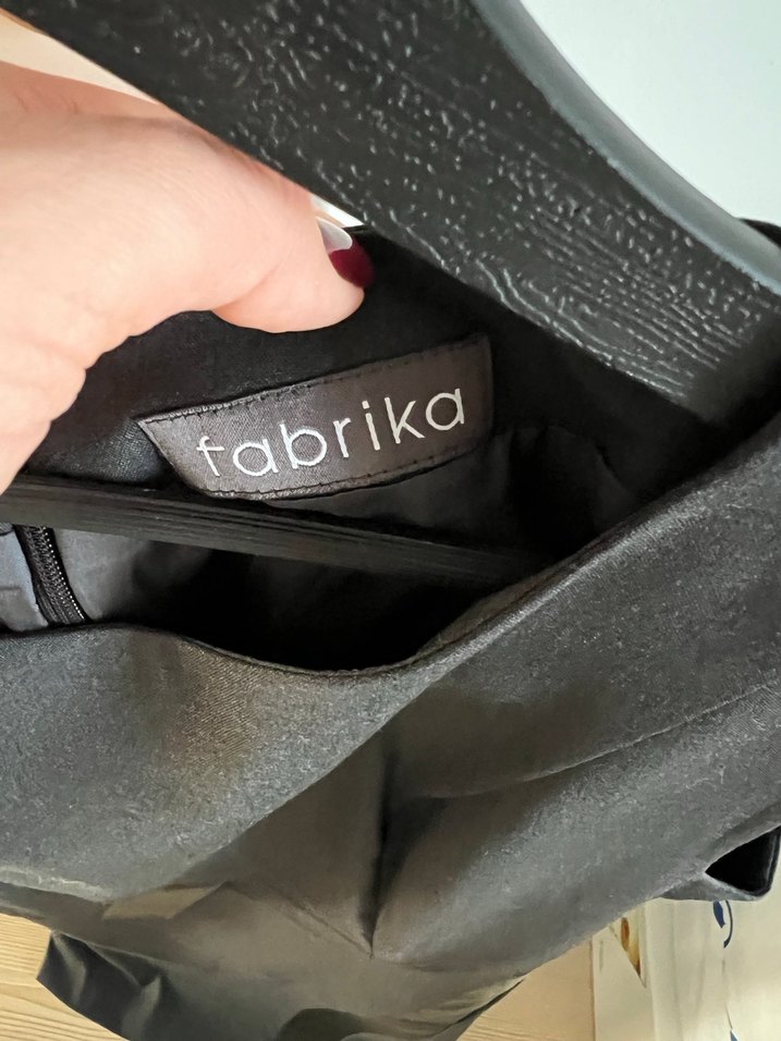 Siyah V Yaka Midi Elbise - Görsel 5