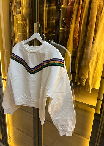 Beyaz Renkli Uzun Kollu Pamuklu Sweatshirt