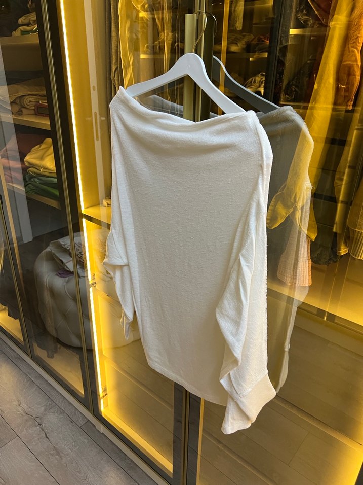 Drapeli Beyaz Kadın triko - Görsel 3