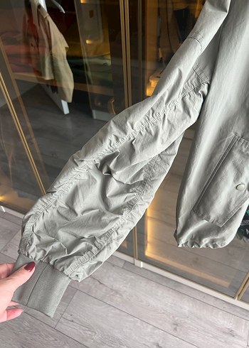 Twist haki yeşili yağmurluk - Görsel 4