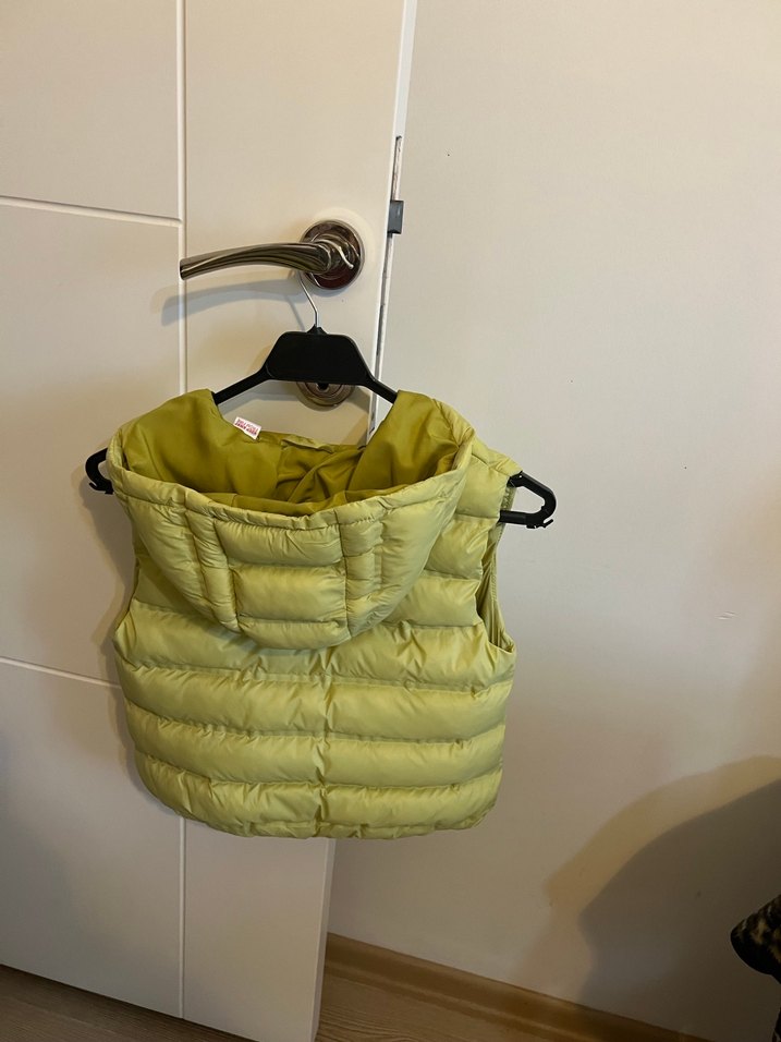 Sarı Kısa Kadın Şişme Yelek - Görsel 5