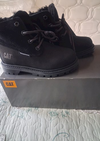 CAT Siyah Peluş Detaylı çocuk  Dolgu Topuk Bot - Görsel 2