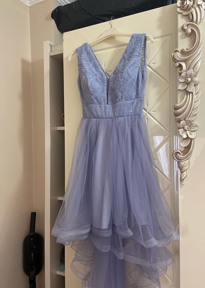 Önü kısa arkası uzun abiye mezuniyet - Görsel 3