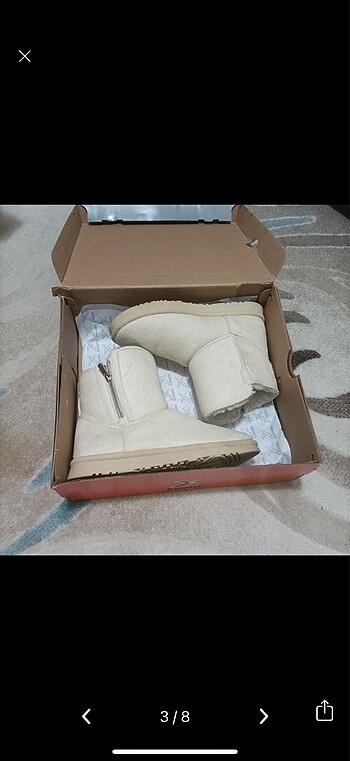 Ugg Ugg bot