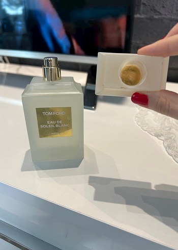 Beden Tom Ford Eau de Soleil Blanc Kadın Parfümü 100 ml