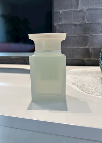Tom Ford Tom Ford Eau de Soleil Blanc Kadın Parfümü 100 ml