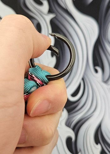 Farklı renklerde DNA tarzı Paracord Anahtarlık ve Çanta süsü - Görsel 4