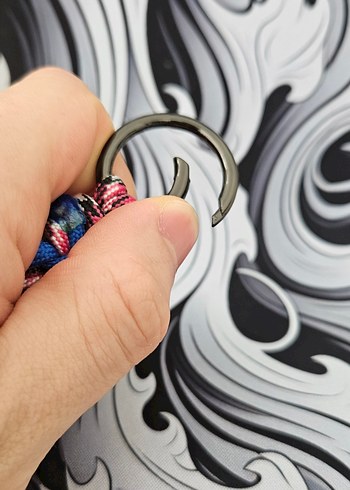 Farklı renklerde DNA tarzı Paracord Anahtarlık ve Çanta süsü - Görsel 2