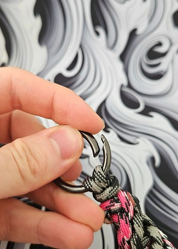 Farklı renklerde DNA tarzı Paracord Anahtarlık ve Çanta süsü - Görsel 6