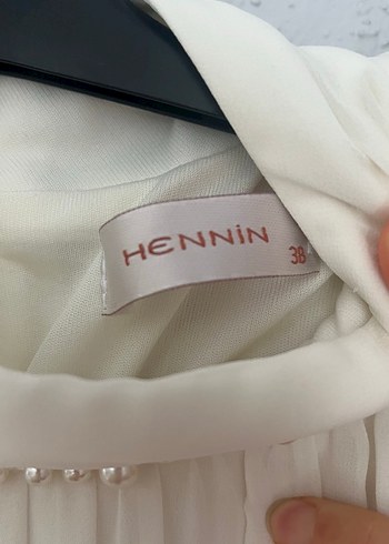 Kadın Beyaz Piliseli Uzun abiye Elbise - Görsel 2