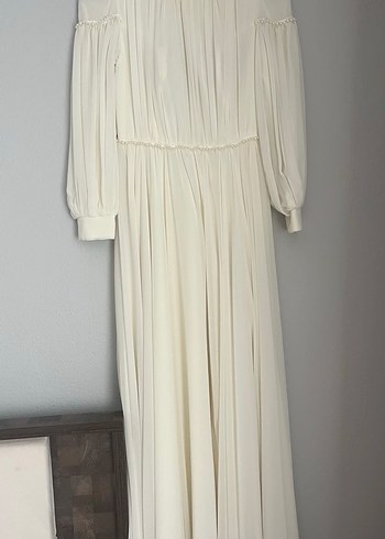 Kadın Beyaz Piliseli Uzun abiye Elbise - Görsel 3