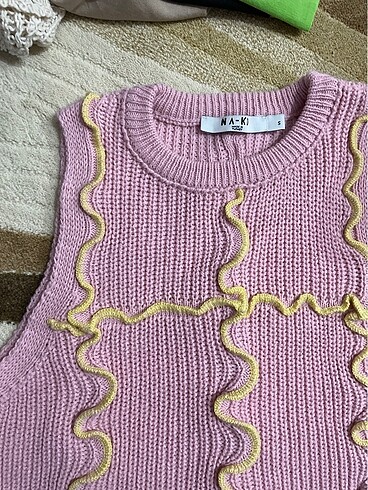 Trendyol & Milla Pembe crop
