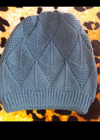 Beyaz Ponponlu Örgü Kadın Bere - Görsel 3