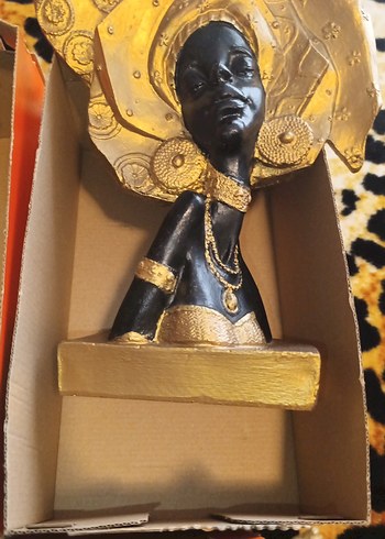 Altın Kaplama Parlak Kadın Figürü - Görsel 13